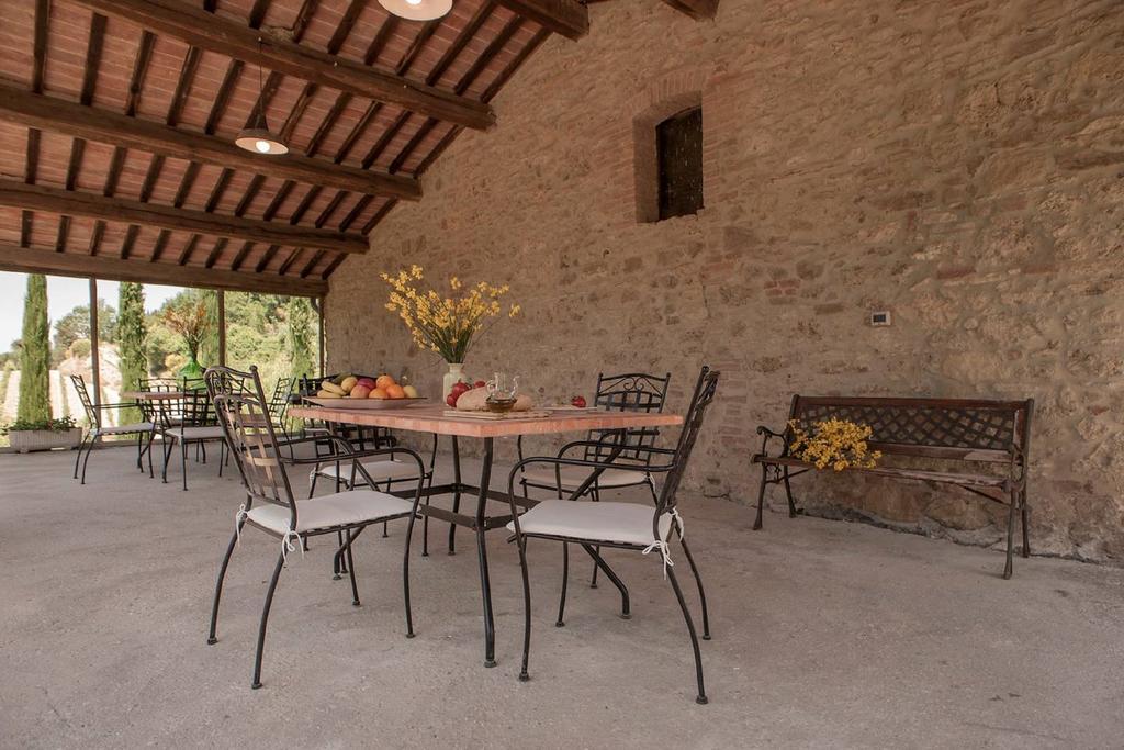 Azienda Agricola E Agriturismo Vallorsi Terricciola Екстер'єр фото