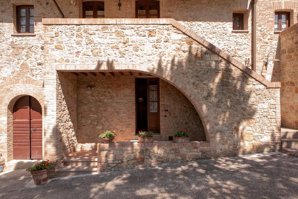 Azienda Agricola E Agriturismo Vallorsi Terricciola Екстер'єр фото